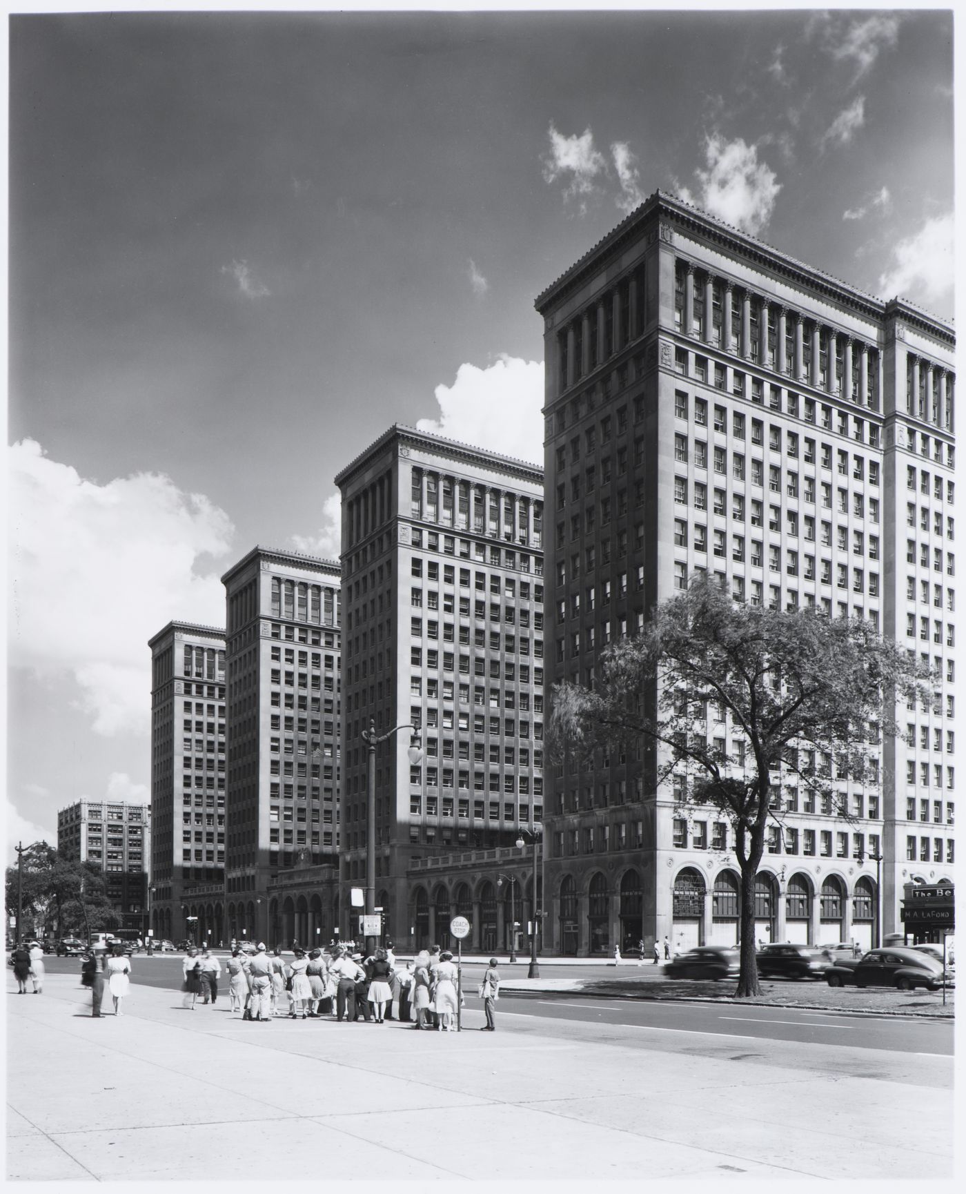 View of the principal and lateral façades of the General Motors Building, 3044 West Grand Boulevard, Detroit, Michigan