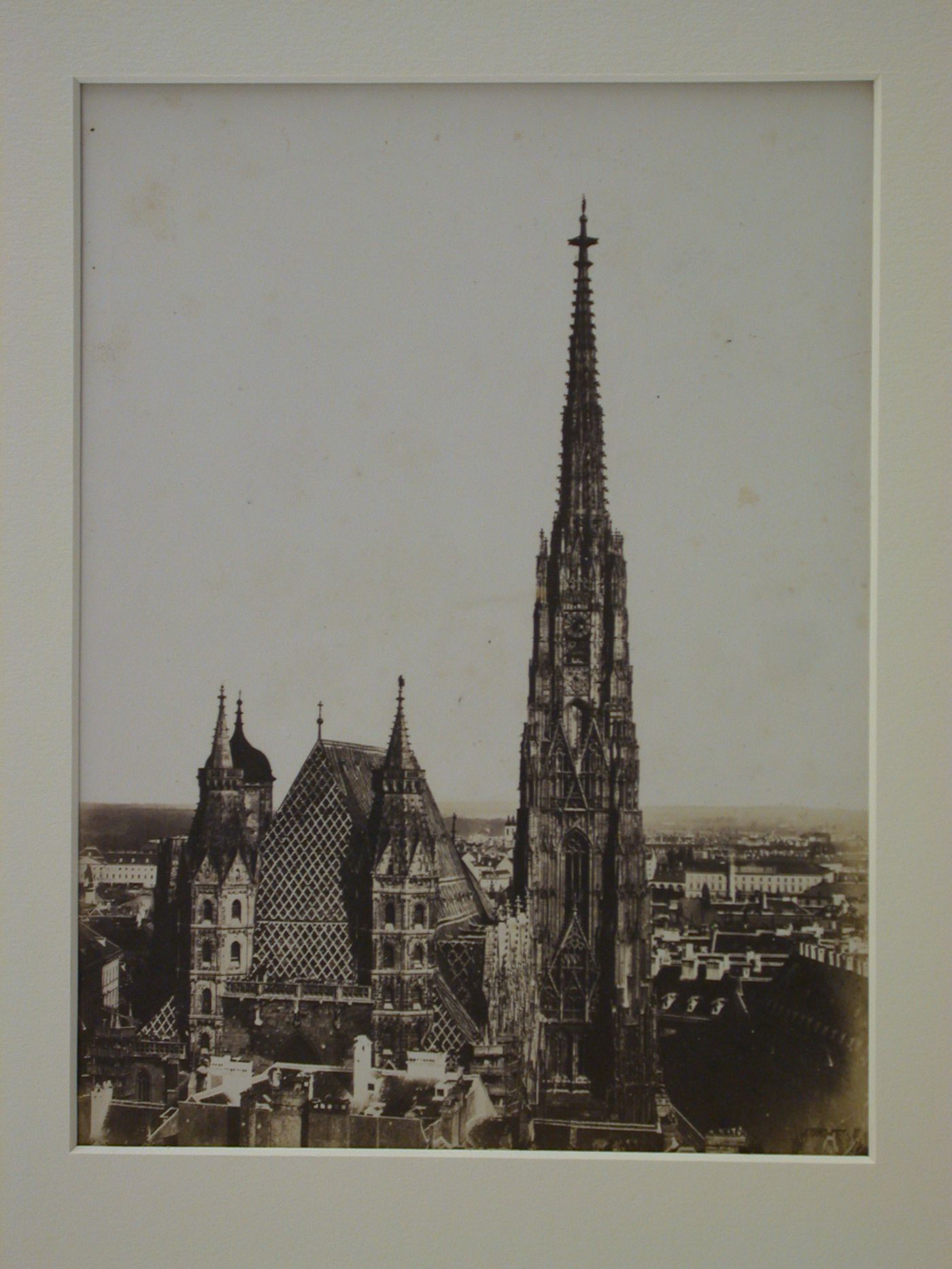 Exterior view of St. Stetarsdam from an elevated viewpoint, Vienna, Austria
