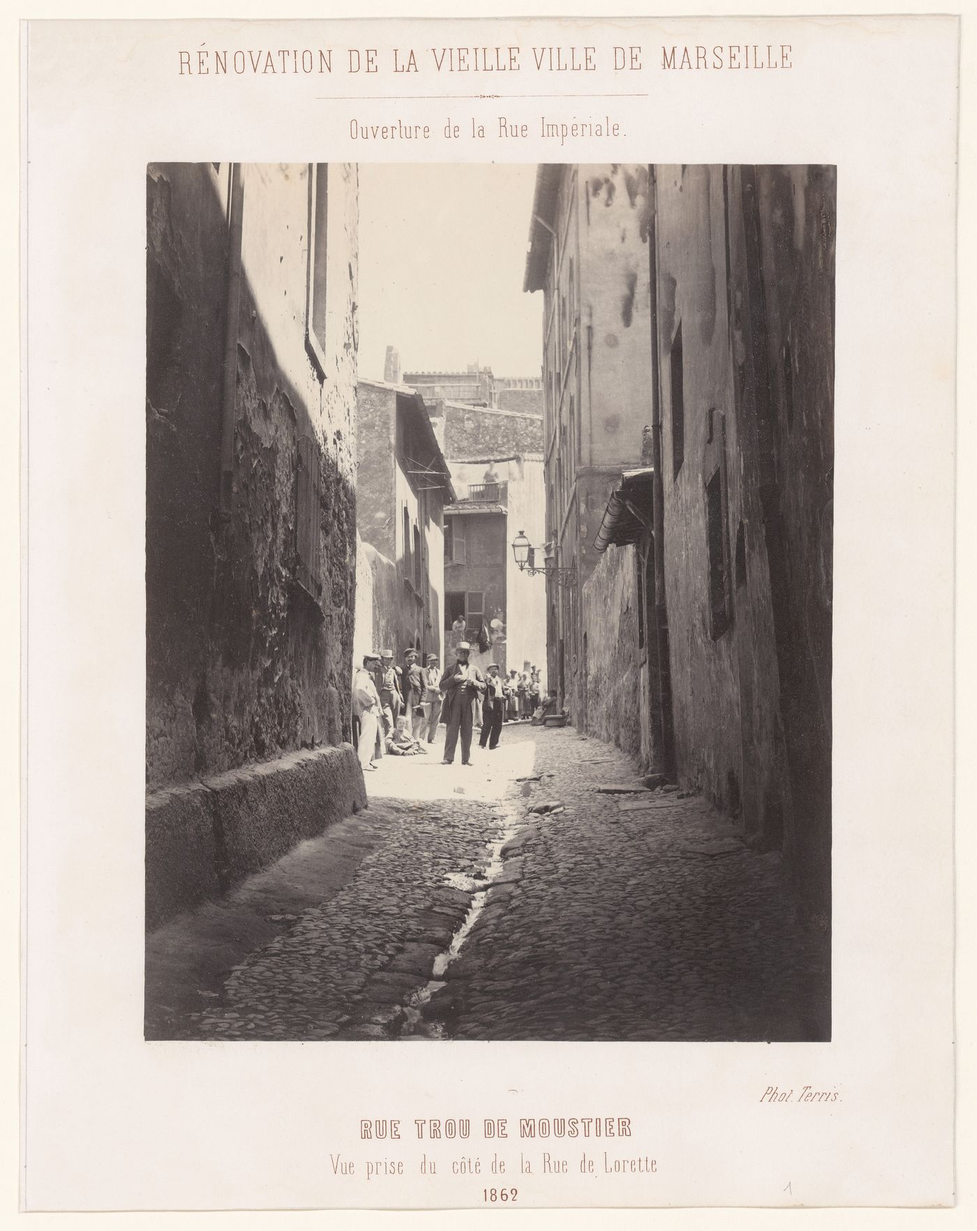 Renovation de la vieille ville de Marseille, Ouverture de la rue Impériale: Rue Trou de Moustier, vue prise du côté de la rue de Lorette