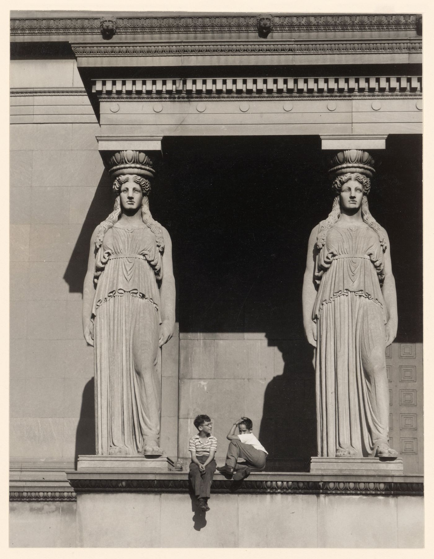 Caryatids, Field Museum, Chicago, Illinois