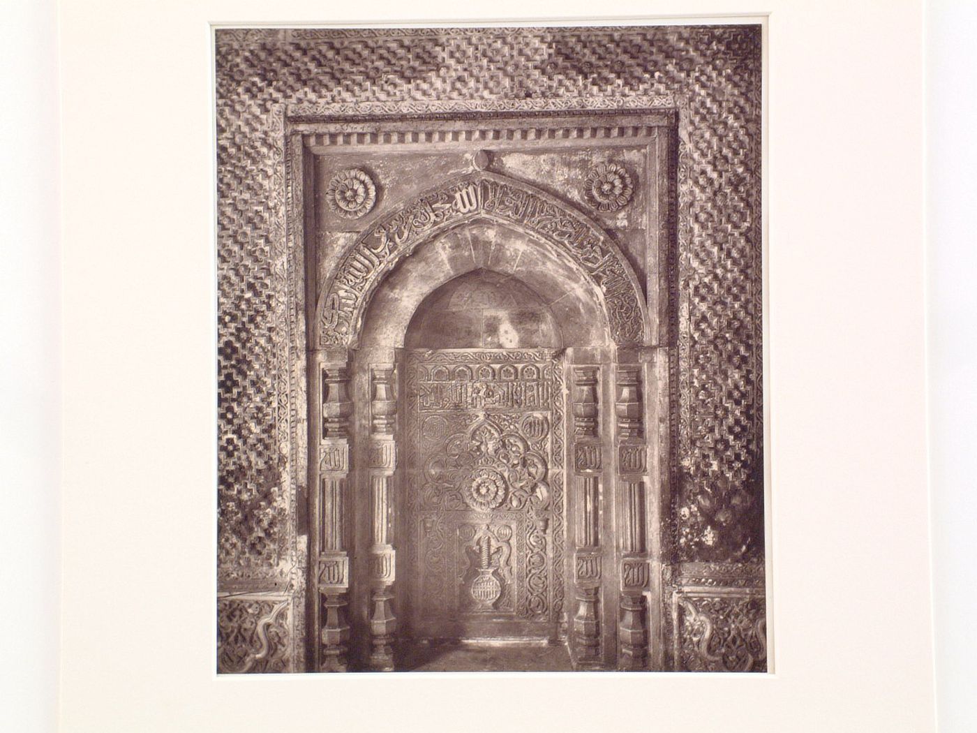Interior view of Iman Zamin's Tomb showing a niche, Quwwat al-Islam [Might of Islam] Mosque Complex, Delhi, India