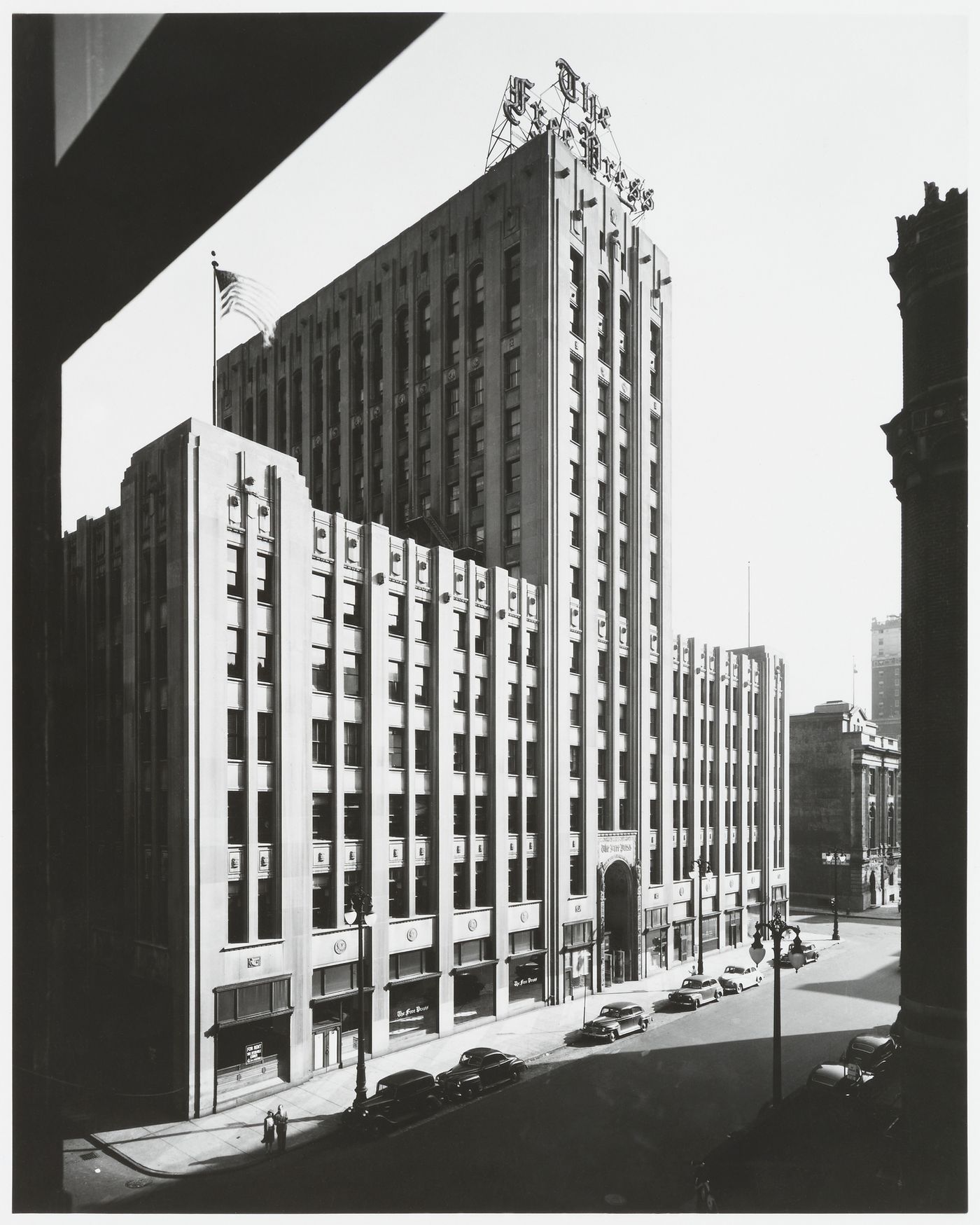 View of the principal façade of the Detroit Free Press Building (now the Transportation Building), Detroit, Michigan
