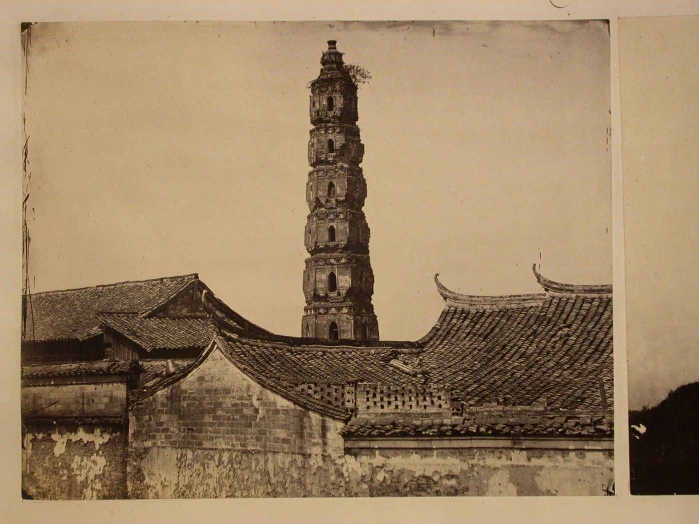 View of the Heaven Conferred Pagoda [Tianfeng Ta], Ningpo (now Ningbo Shi), Cheh-kiang Province (now Zhejiang Sheng), China