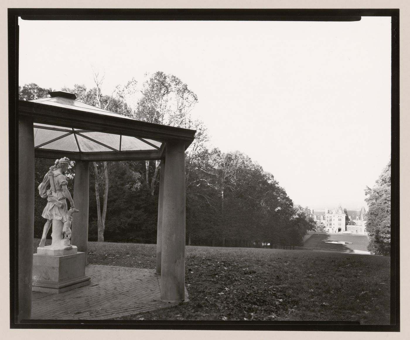 View of Château from Rond Point, the Vanderbilt Estate, "Biltmore", Asheville, North Carolina