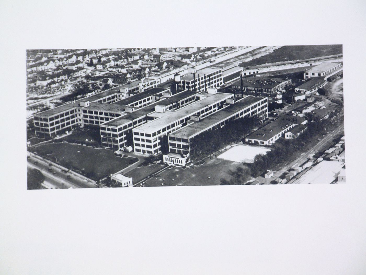 Aerial view of the Chalmers Motor Car Company Assembly Plant, Detroit, Michigan