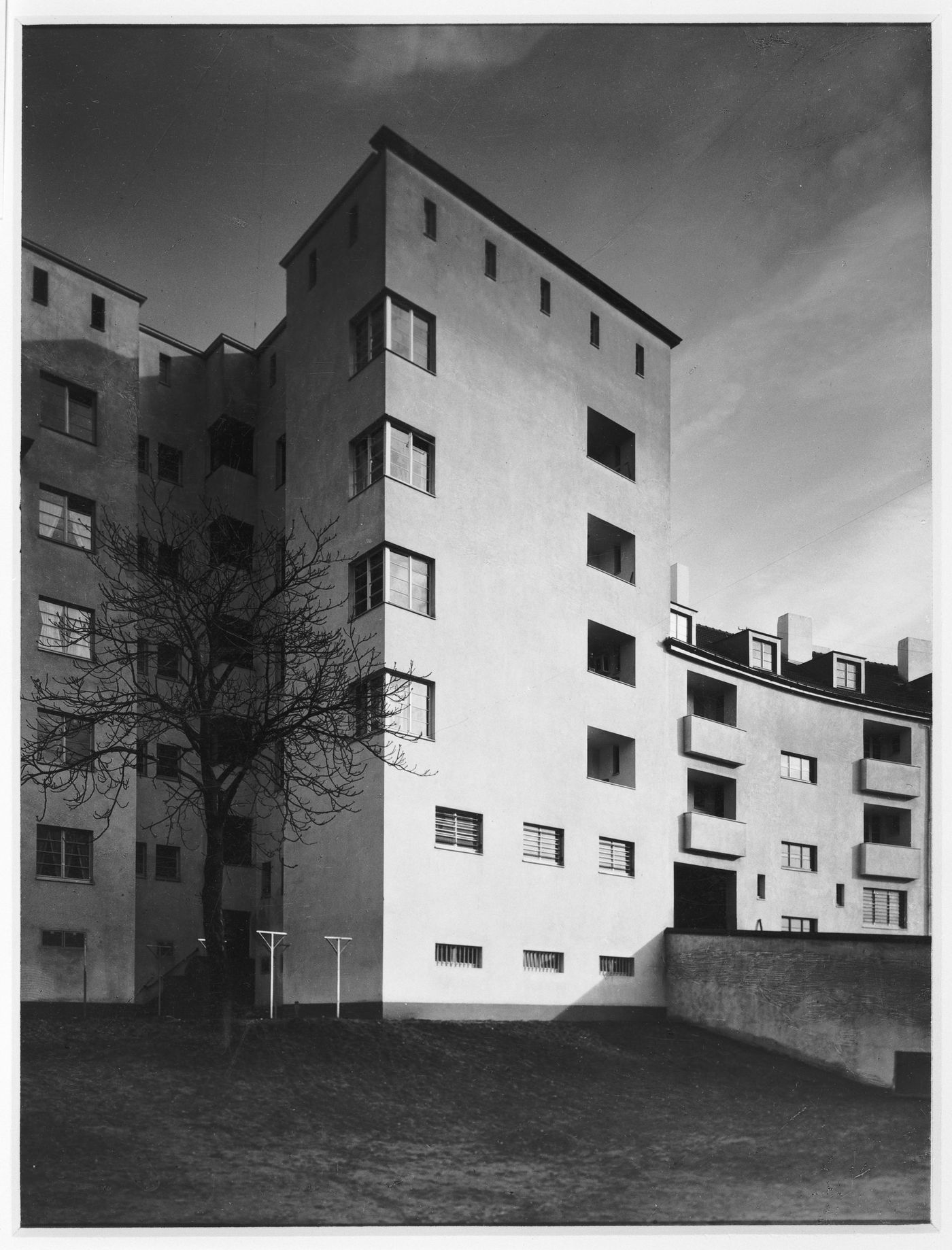 Exterior view of unidentified Housing project