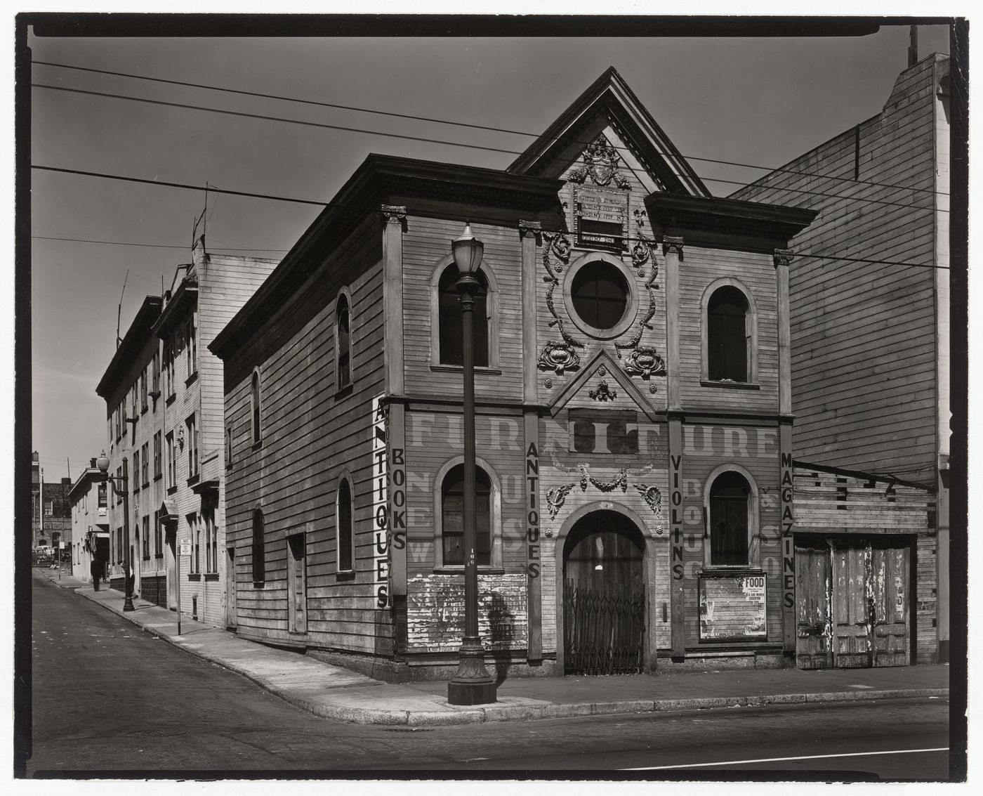 San Francisco and vicinity: street corner