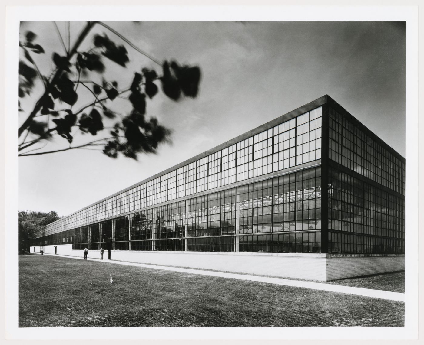 View of the principal façade of the Manufacturing Building, General Motors Corporation Argonaut Realty division Diesel Engine Assembly Plant, Redford, Michigan