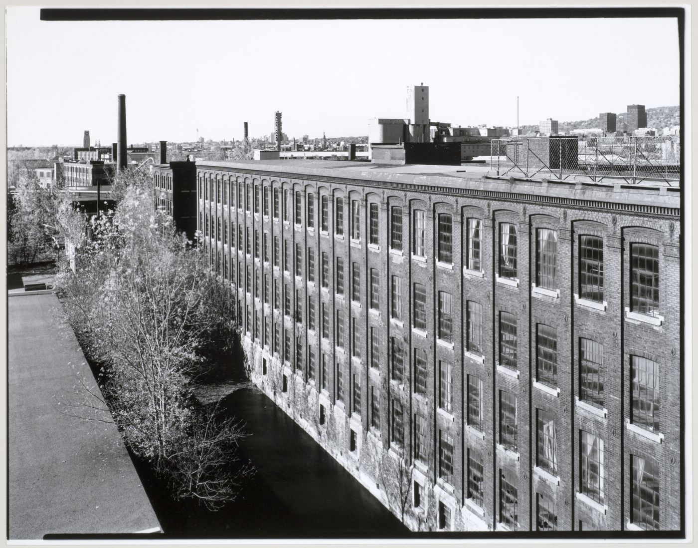 View of the workshops of the Belding Corticelli Spinning Mill looking west from the roof, Montréal, Québec