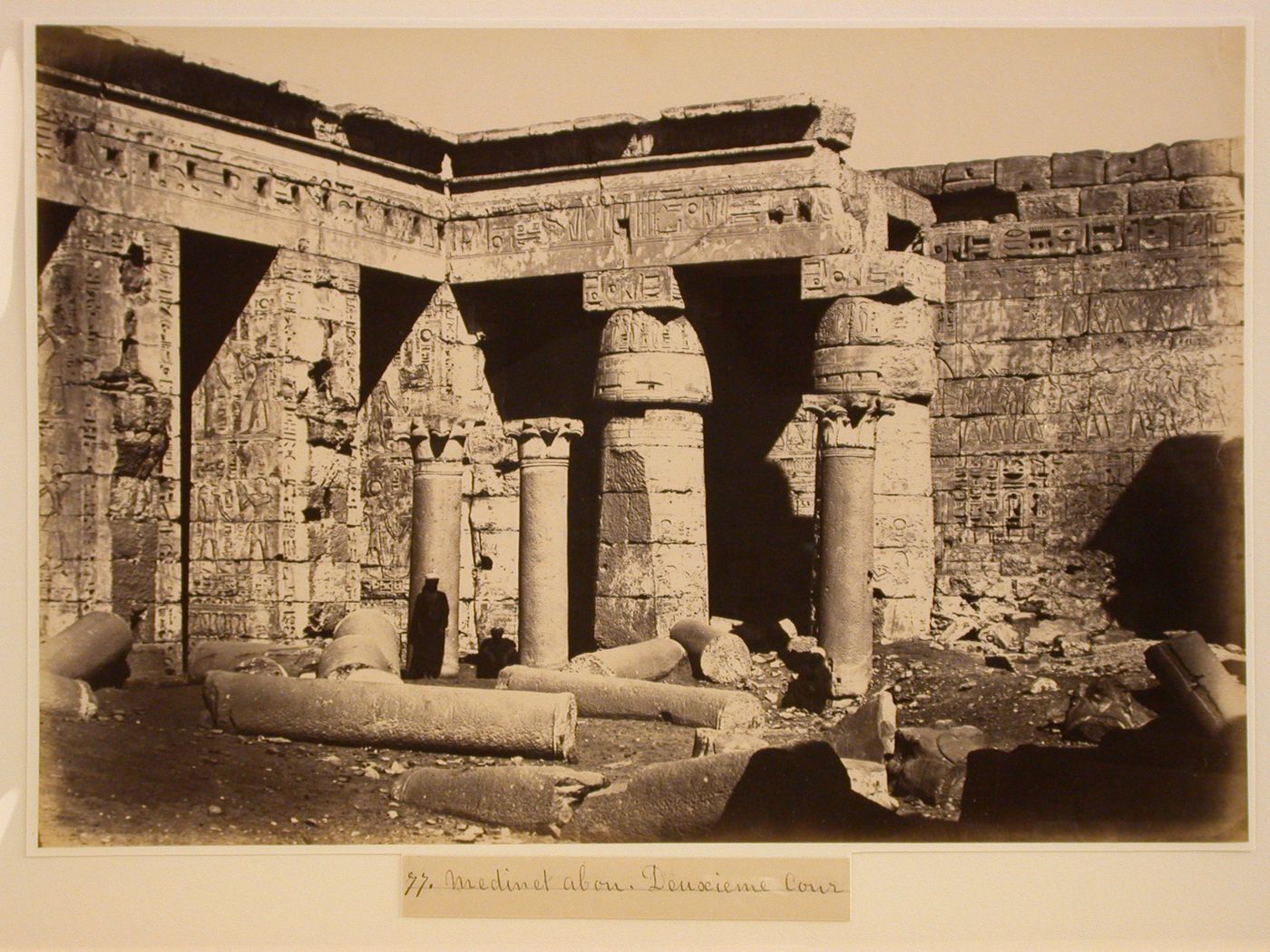 Medinet abou. Deuxieme Cour