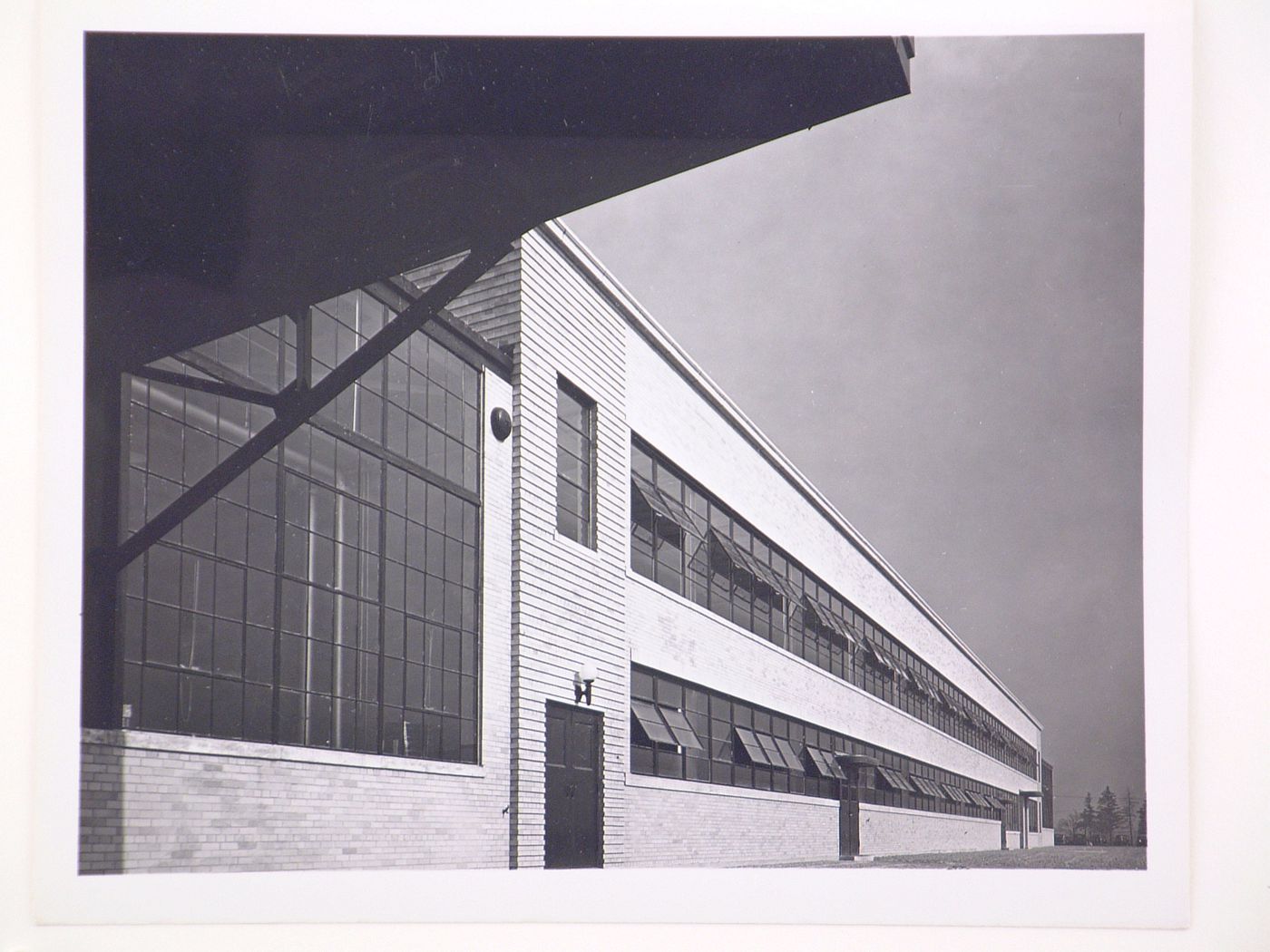 View of the principal façade of the Manufacturing Building, General Motors Corporation Harrison Radiator division Assembly Plant, Lockport, New York