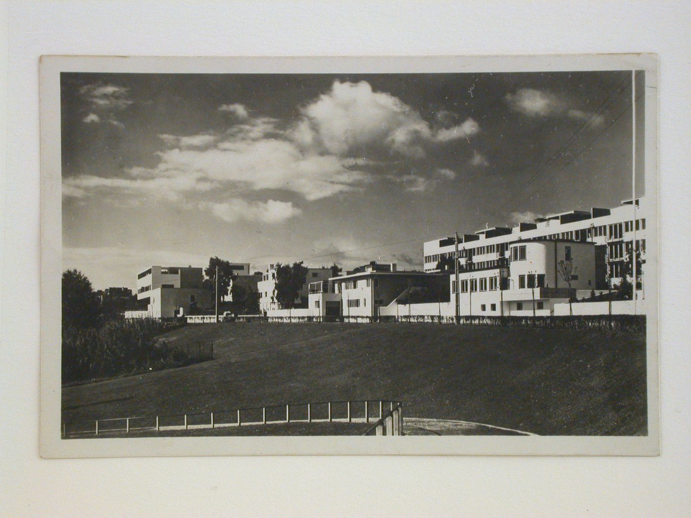 General view of Weissenhofsiedlung showing Houses 14, 15, 18, 20, 22 and 24, with Houses 1, 2, 3 and 4 in the background, Stuttgart, Germany