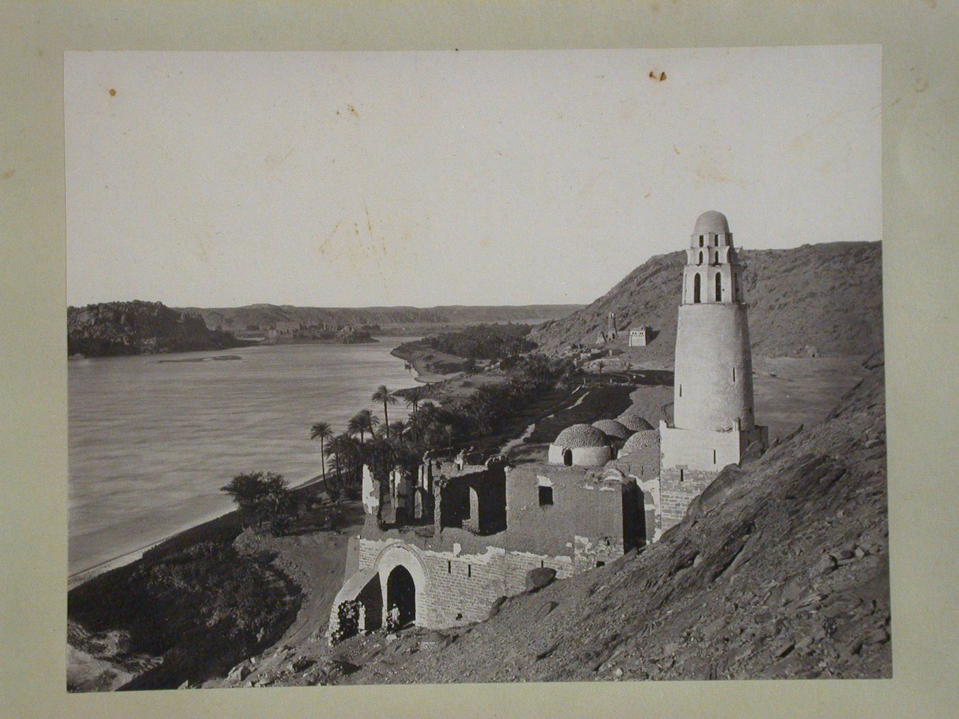 Mishdd al-Qubli, near Shallah with Island of Philae in distance, Philae, Egypt