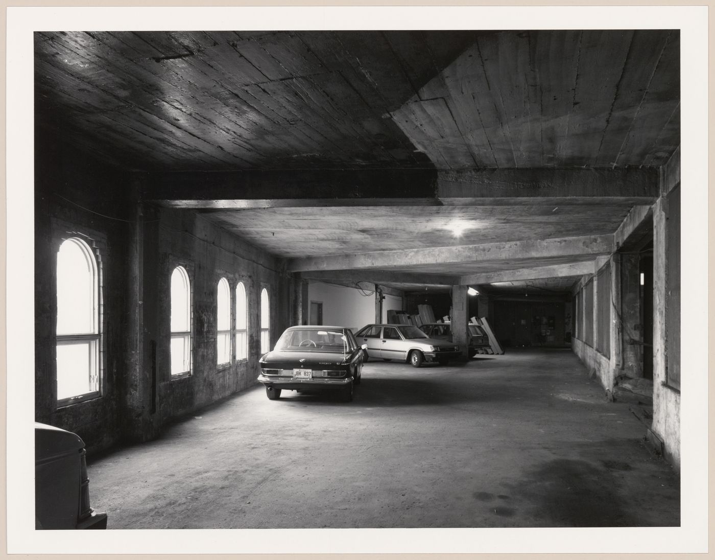 Garage interiors, Carrefour St-Denis, Montréal, Québec.