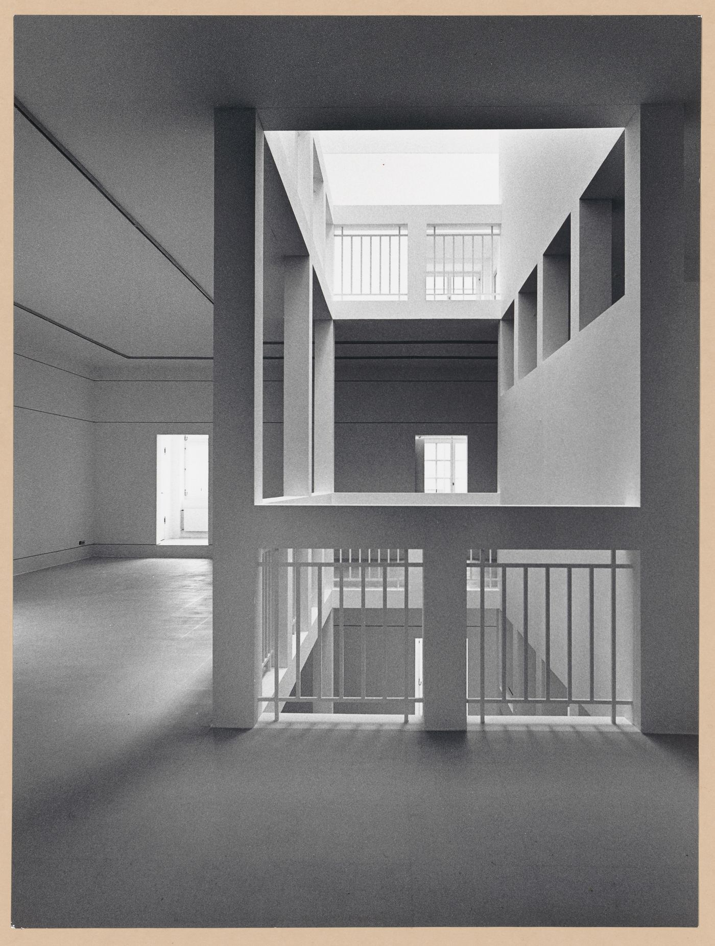 Interior view of the Deutsches Architekturmuseum [German Architecture Museum] showing a light well and the exhibition areas on the fourth level with the second storey of the House-in-House on the right, Schaumainkai 43, Frankfurt am Main, Germany