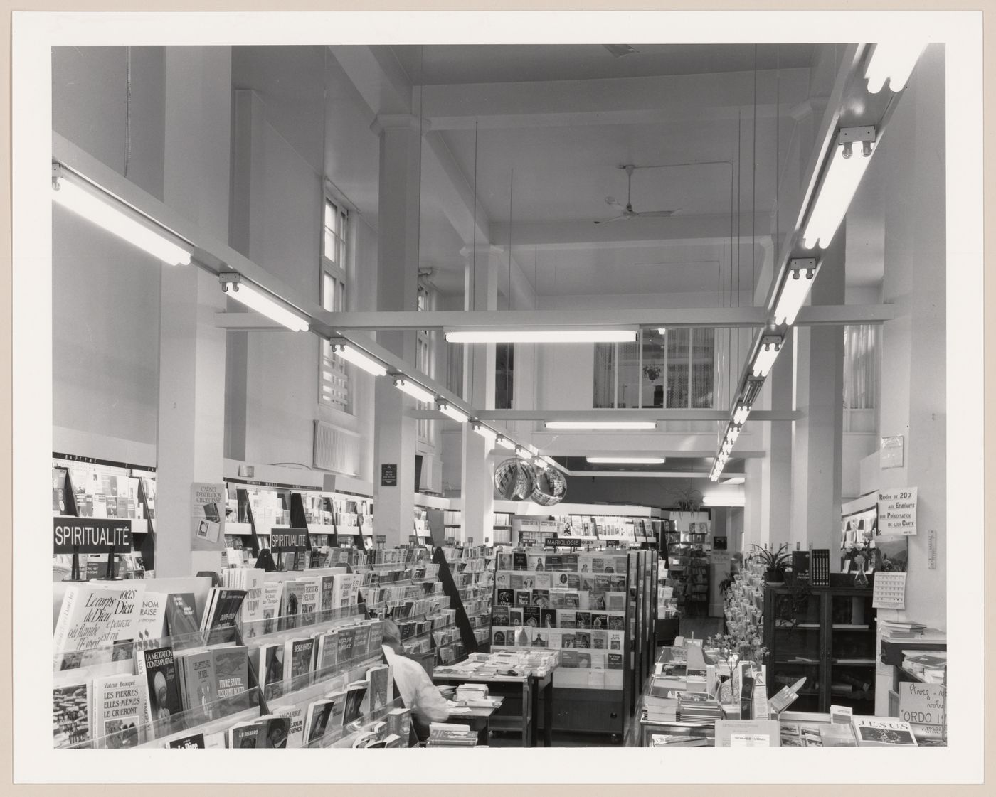 Showroom interior, Carrefour St-Denis, Montréal, Québec