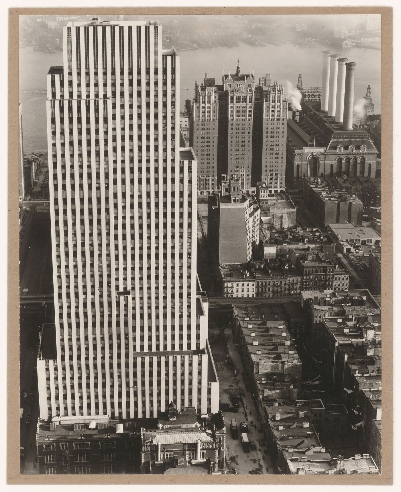 "Daily News" Building, seen from neighbouring skyscraper [?], Manhattan, New York City, New York