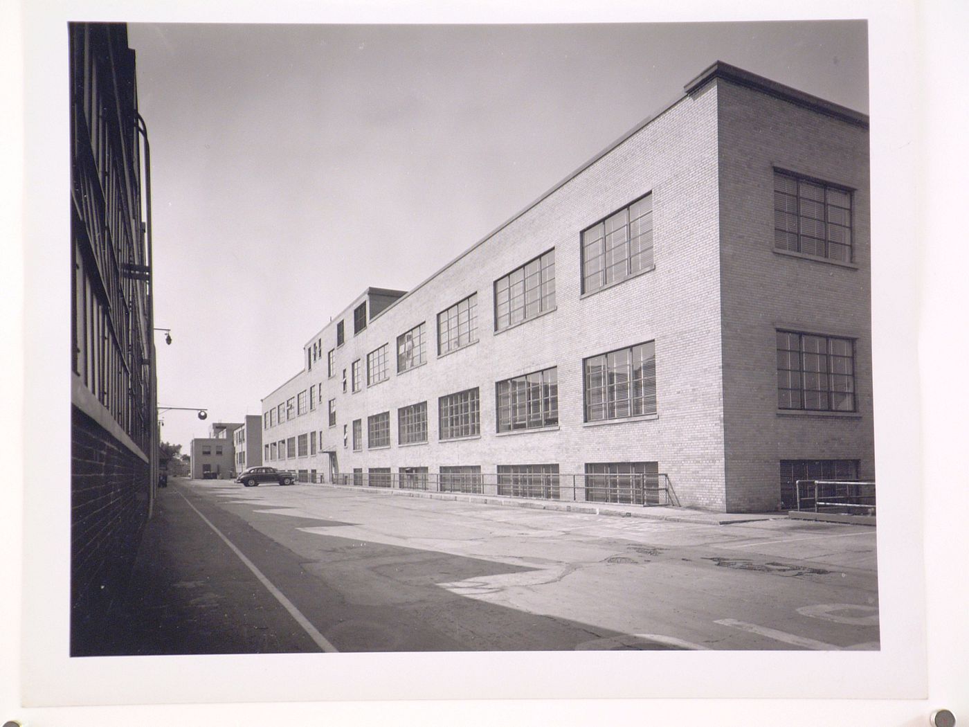 View of the principal [?] façade of the Engineering Building (formerly the Personnel Building), Chrysler Corporation Highland Park Plant, Highland Park, Michigan