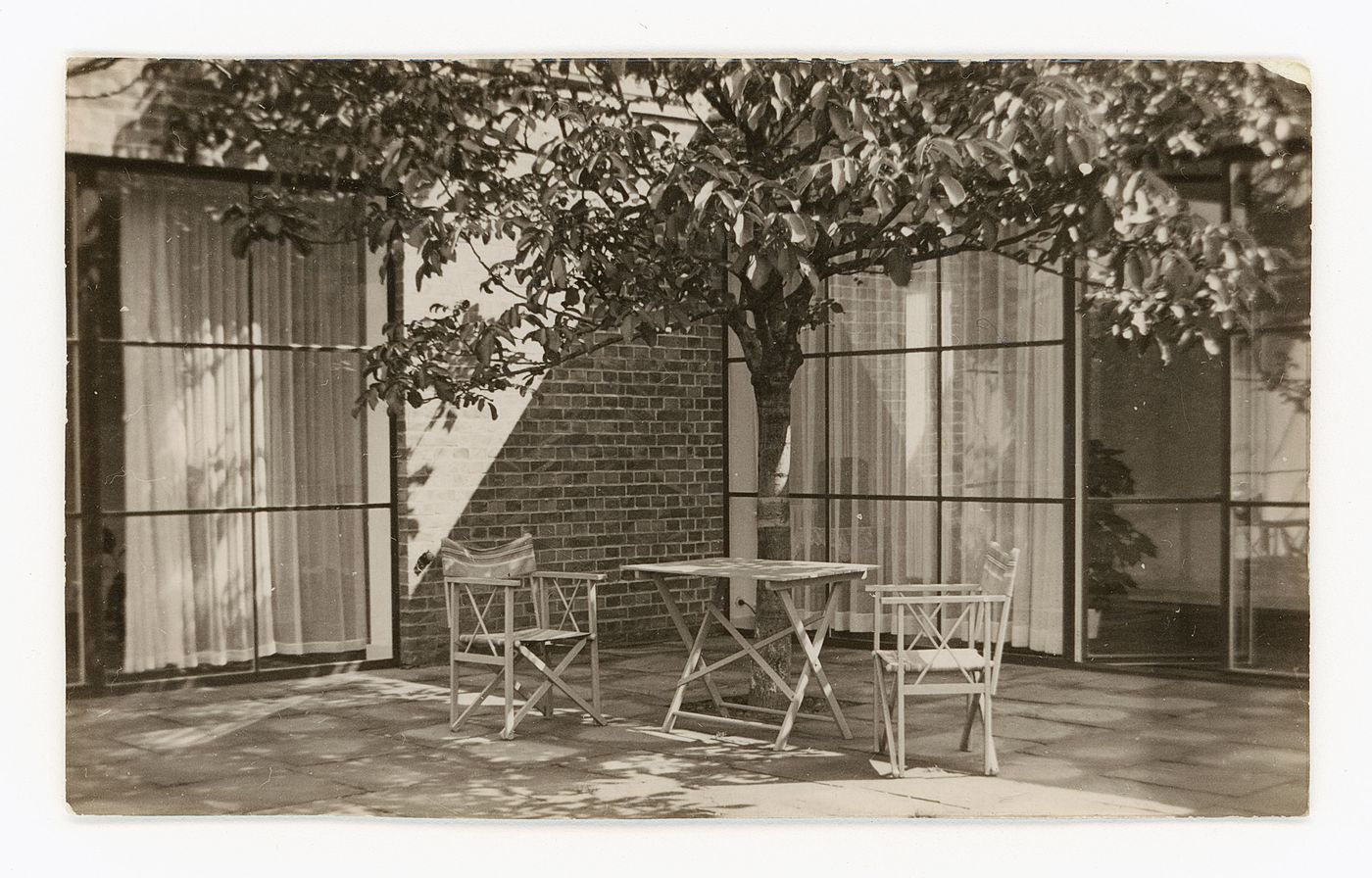 View of the patio of the Karl Lemke House, Berlin