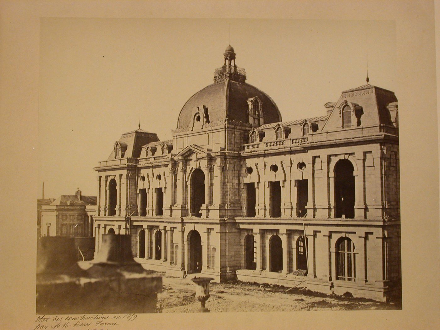 Musée d'Amiens: View of domed building under construction, Amiens, France