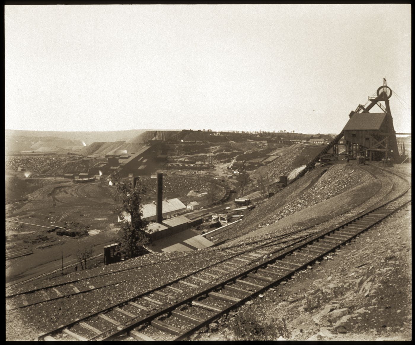 Knickerbocker Colliery, near Shenandoah, Lehigh Valley Railroad