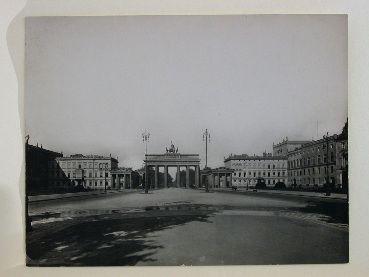 View across Pariser Platz looking towards the Brandenburger Tor, Berlin, Germany