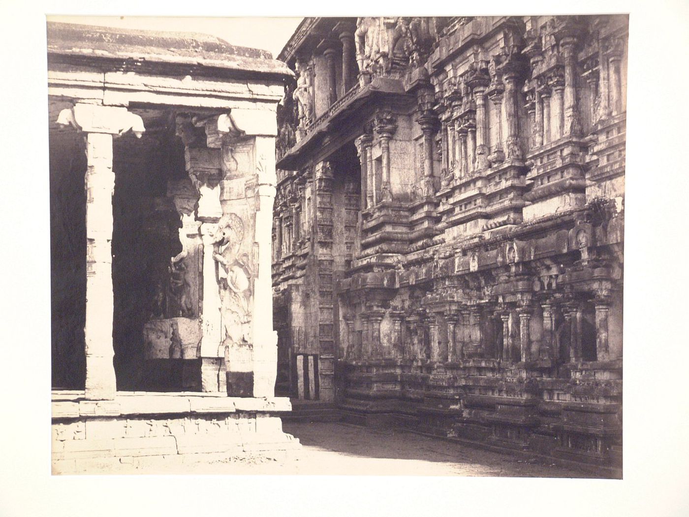 Madura.  The great pagoda, inside view of gateway of [east] gopurum with [veeravasuntharoya's] munduppum in front.