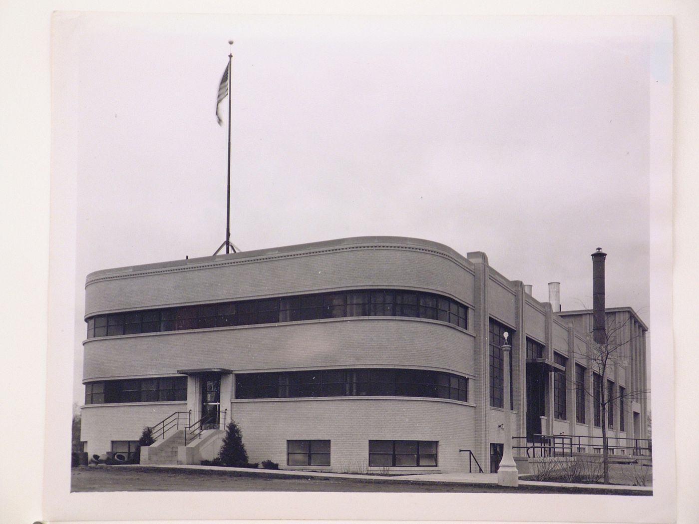 View of the principal and lateral façades of the Hydro Electric Plant, Ford Motor Company Automobile Assembly Plant, Milford, Michigan