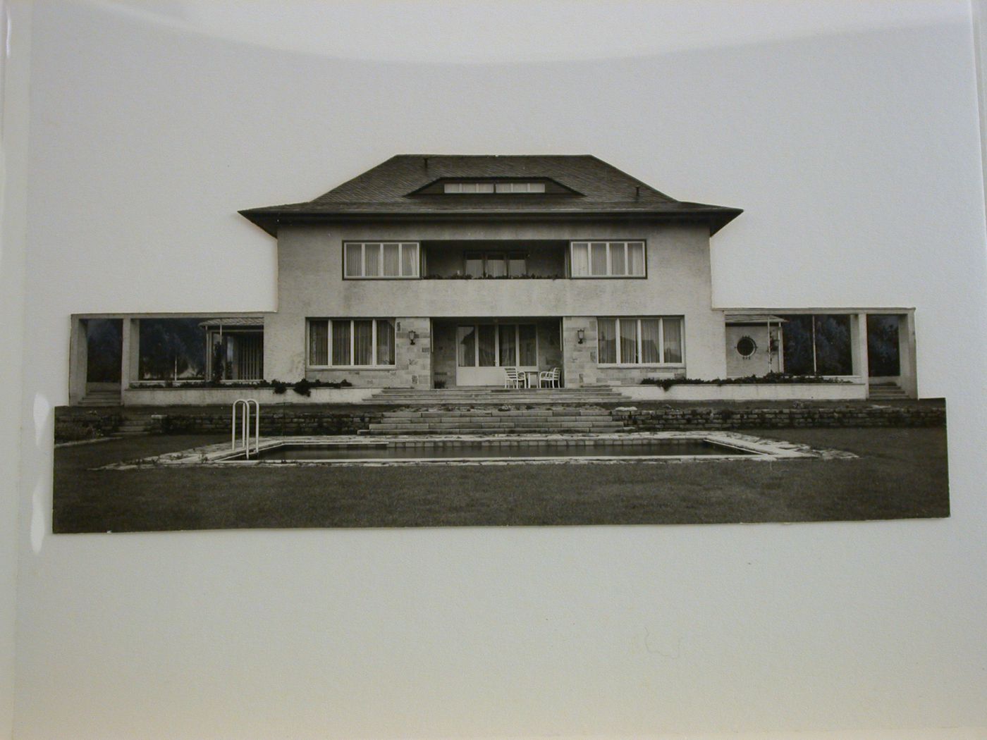 View of the rear façade of Haus H.B., Minden, Germany