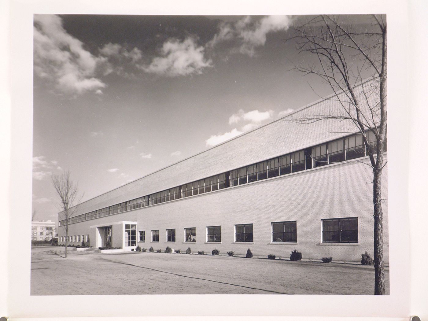 View of the north façade of the Engineering Building, General Motors Corporation Truck and Coach division Pontiac Plant, Pontiac, Michigan