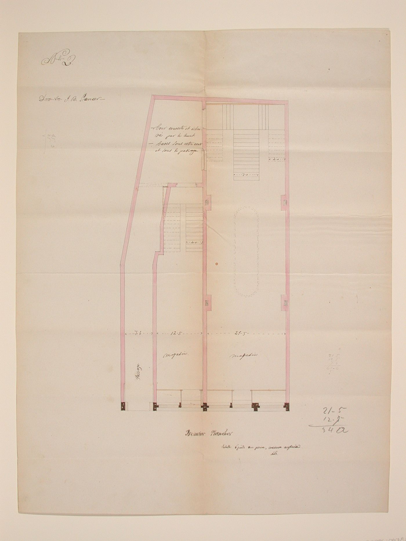 Plan du rez-de-chaussé de deux boutiques jumelées rue Notre Dame, avec passage menant à une cour éclairée par une verrière, Montréal