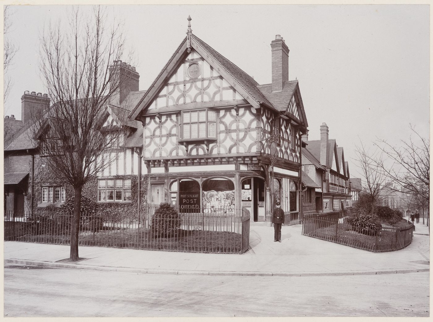 Exterior view of village post office from street, Port Sunlight ...