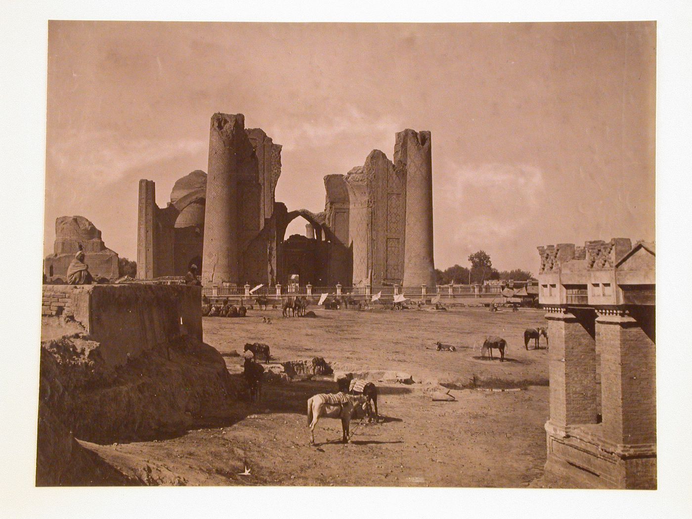 View of a Moslem mosque ruin, Samarkand, Uzbekistan, former Soviet Union