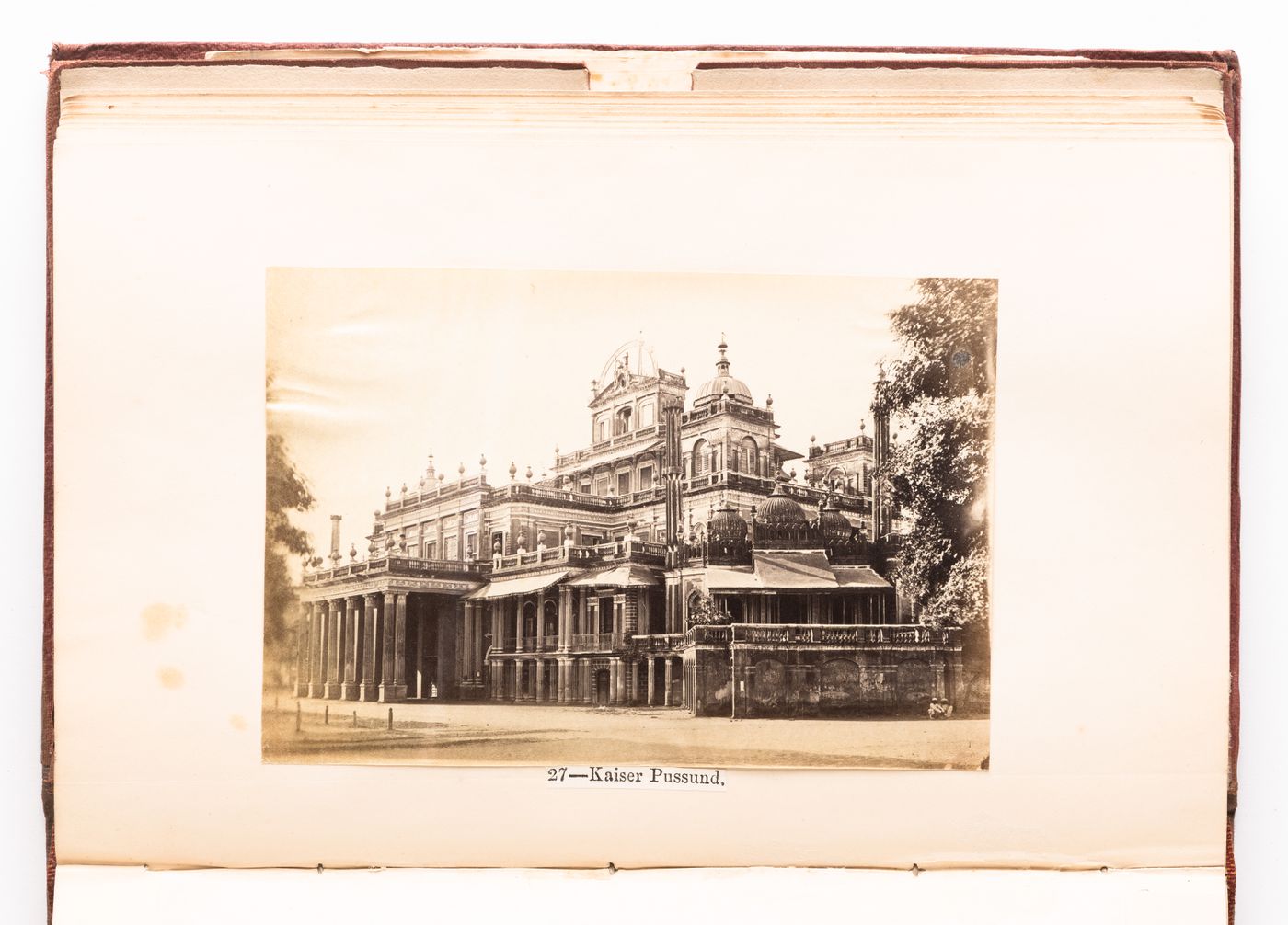 View of the principal and lateral façades of Kaisar Pasand [House of Ceasar's Pleasure], Lucknow, India