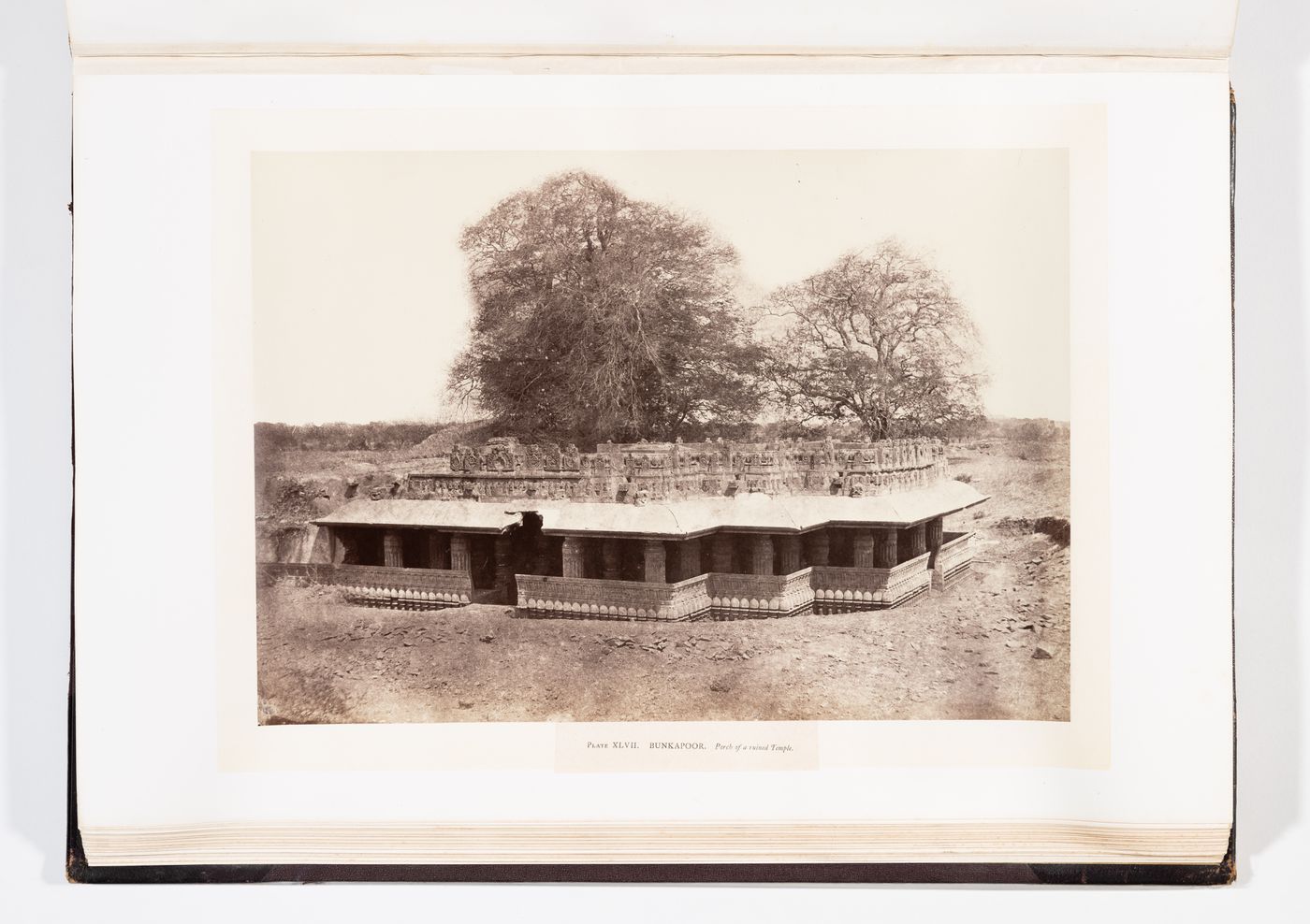 View of a temple, Bunkapoor (now Bankipur) India