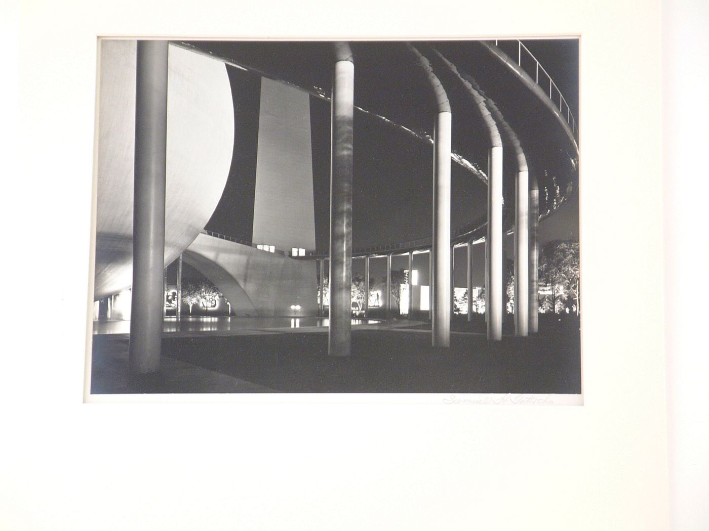 New York World's Fair (1939-1940): Night, view of Helicline connecting the Perisphere and Trylon