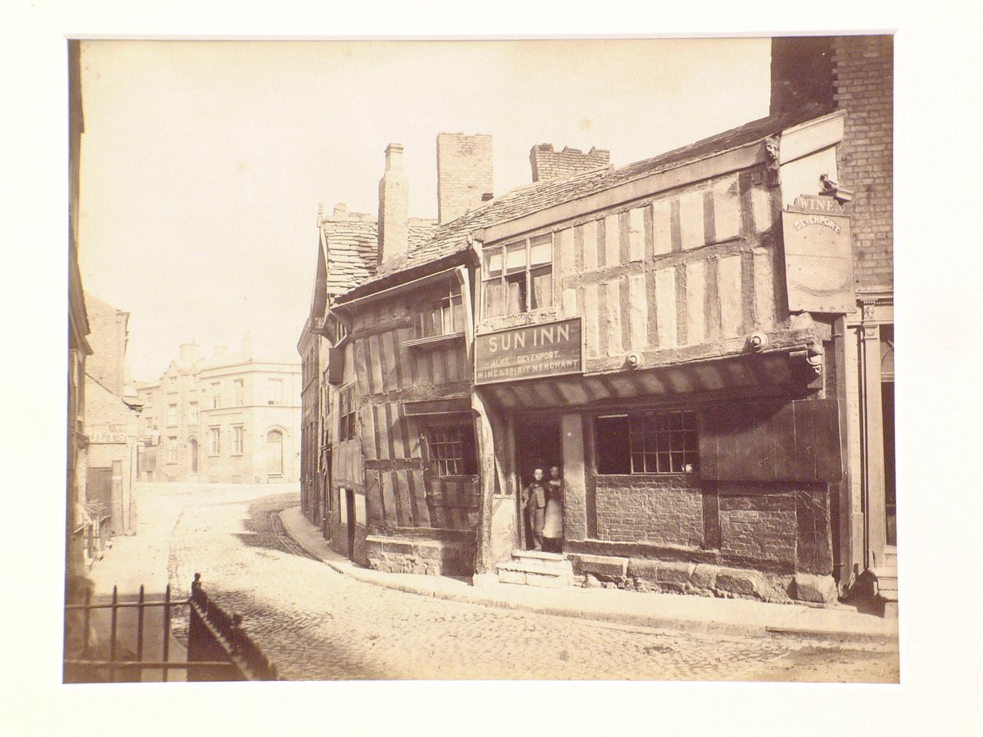 View of houses in Long Millgate, including the Sun Inn, Manchester, England