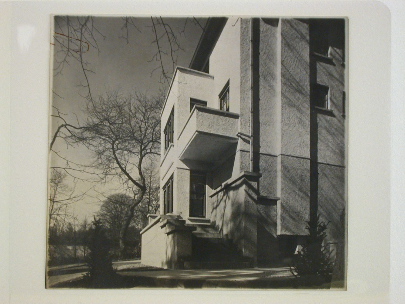 Villa à Boitsfort. Ed. Simon, architecte