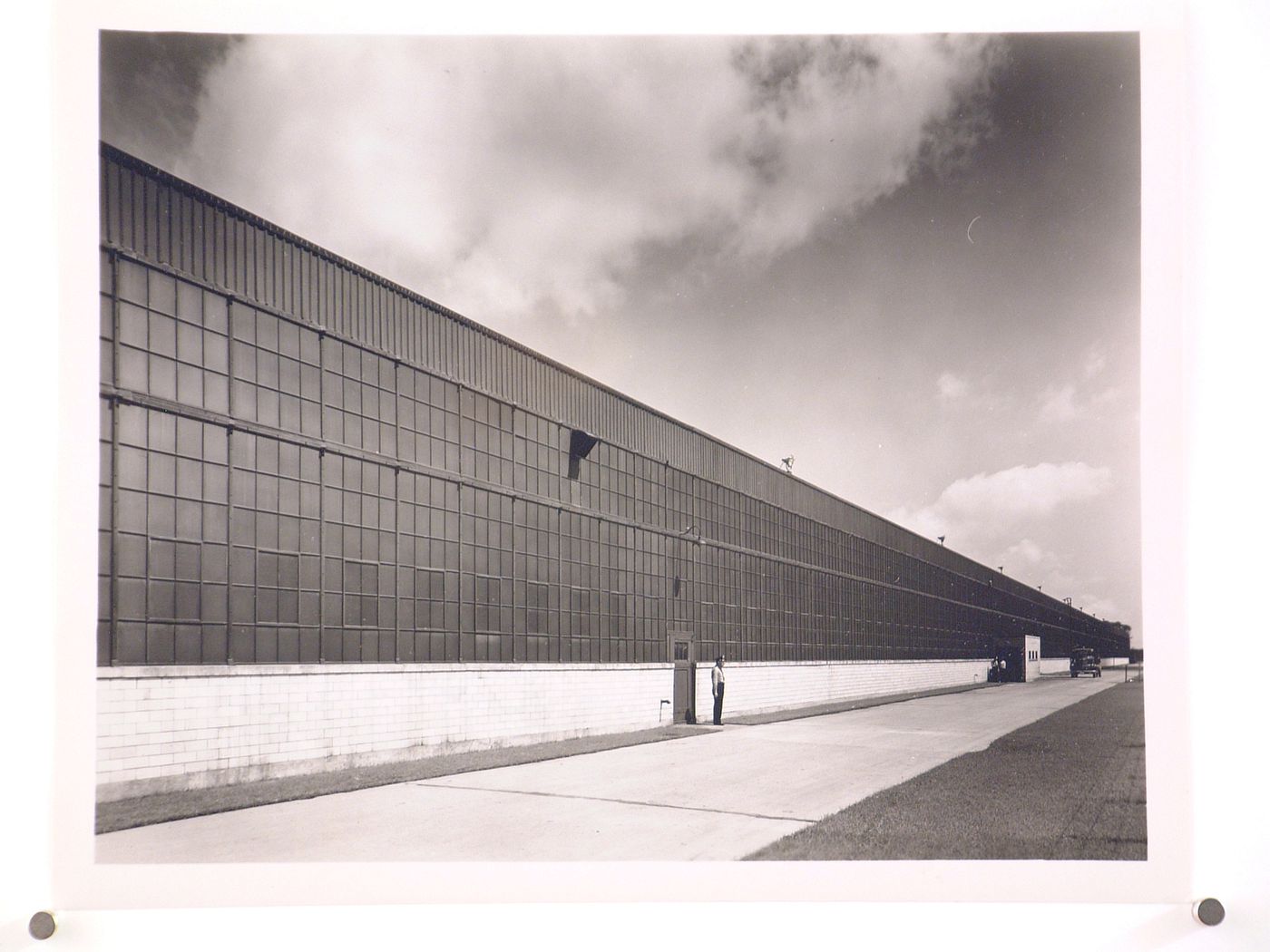 View of the principal façade of the Assembly Building, General Motors Corporation Chevrolet division Aviation Engine Assembly Plant, Tonawanda, New York