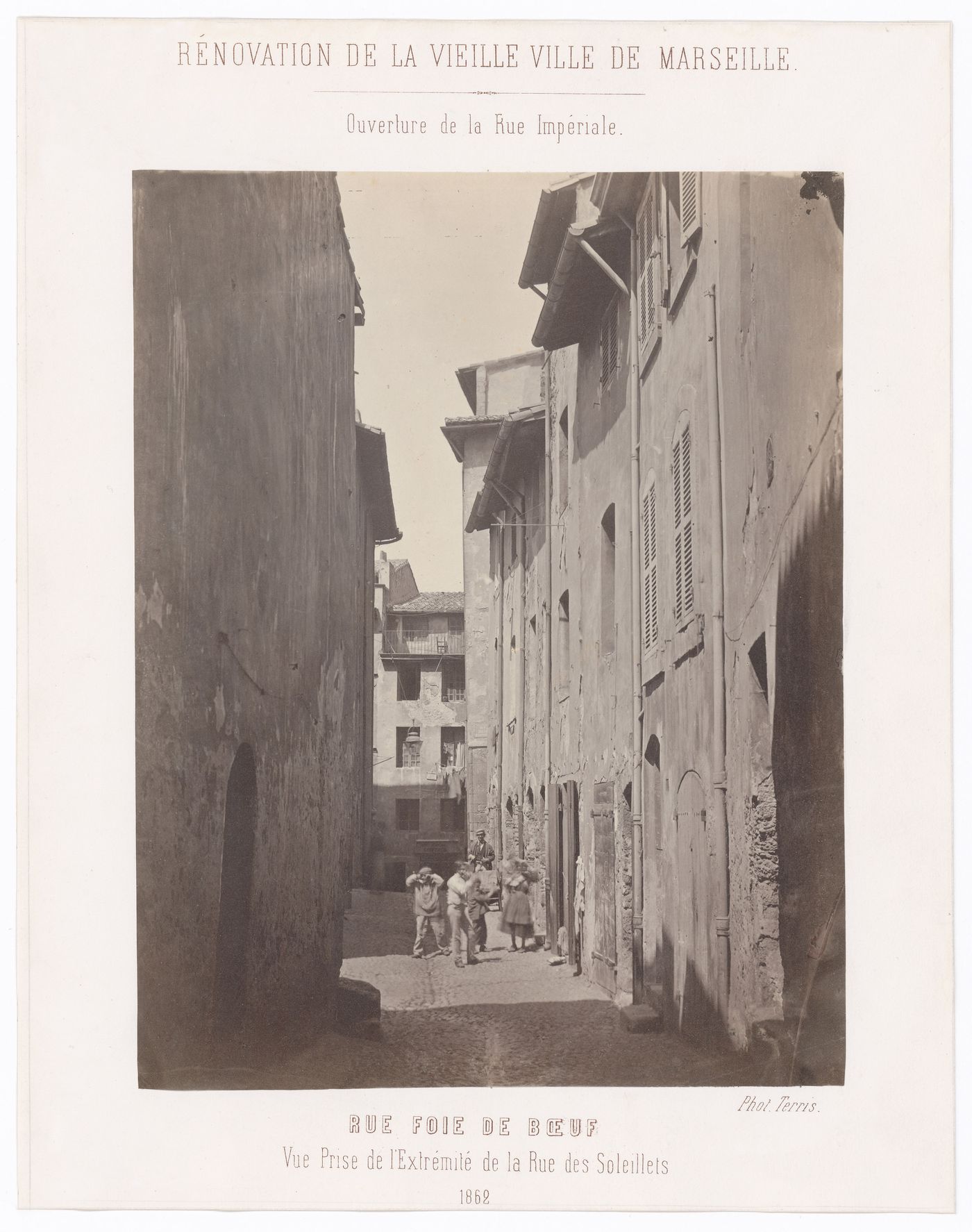 Renovation de la vieille ville de Marseille, Ouverture de la rue Impériale: Rue Foie de Boeuf, vue prise du côté de la rue des Carmelins