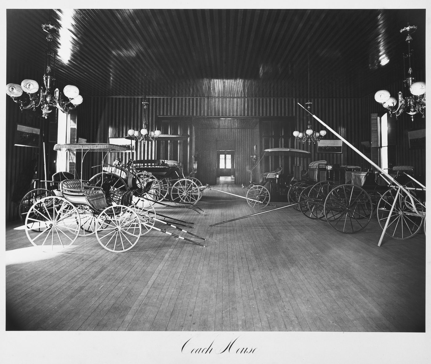 view-of-the-interior-of-coach-house-thurlow-lodge-menlo-park-california