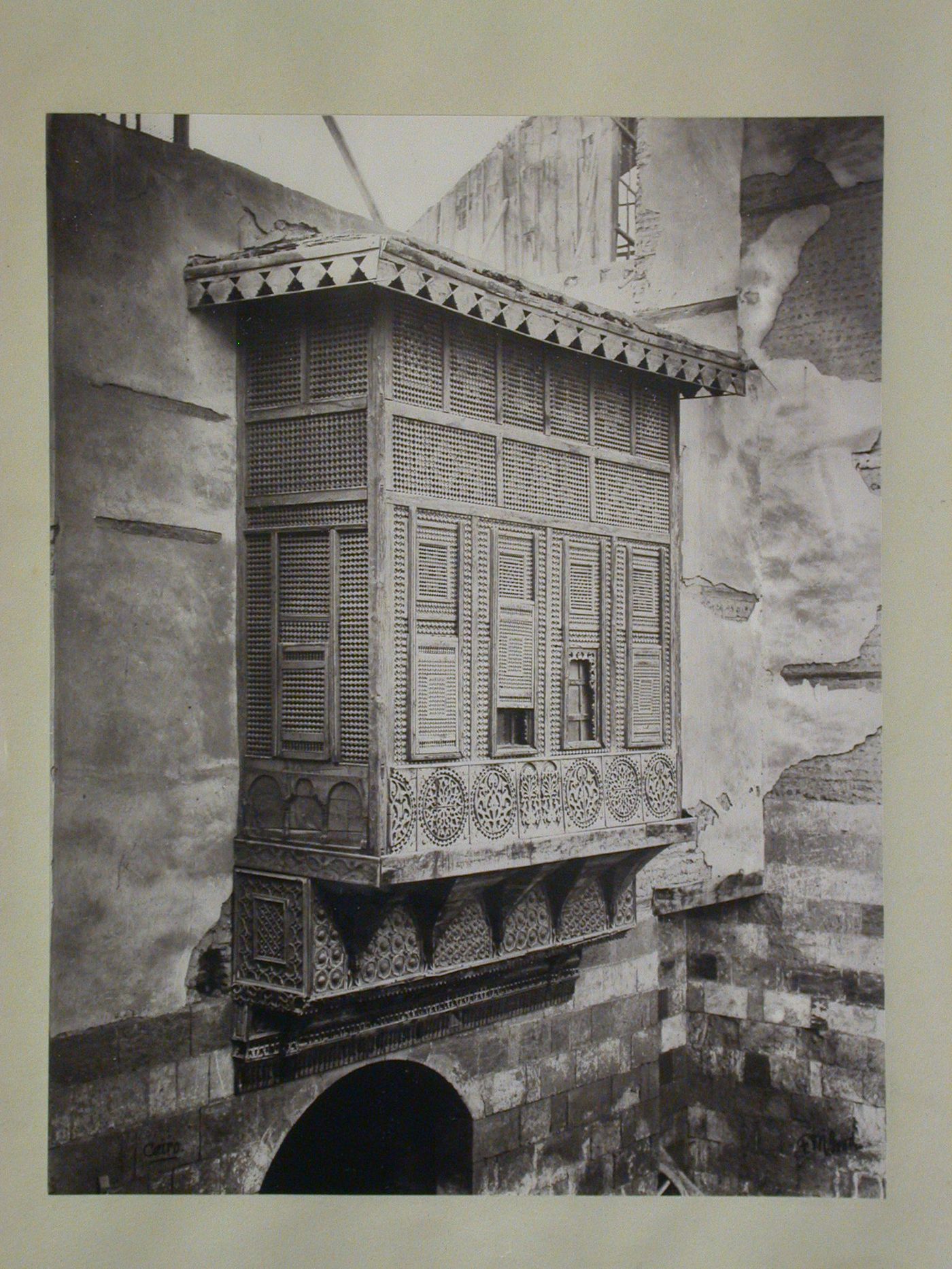 Mushrabiyah, overhanging interior entrance of Ottoman house, Cairo, Egypt