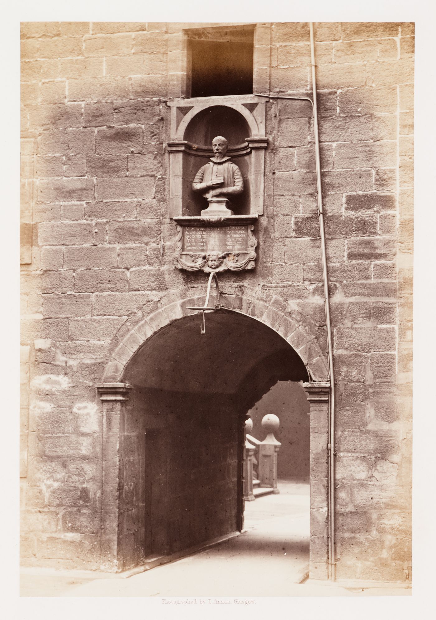 Inner Court, Archway beneath tower with Zachary Boyd's bust in niche, Glasgow College, Glasgow