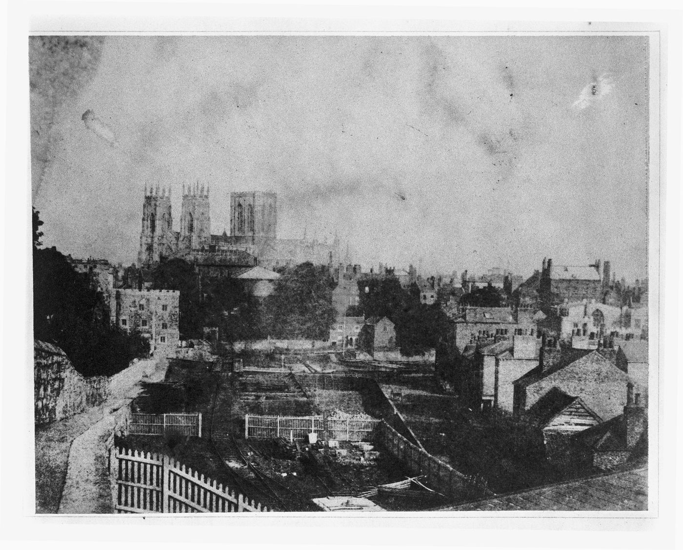 Plate from portfolio ''Photographic Views of York and its Environs''