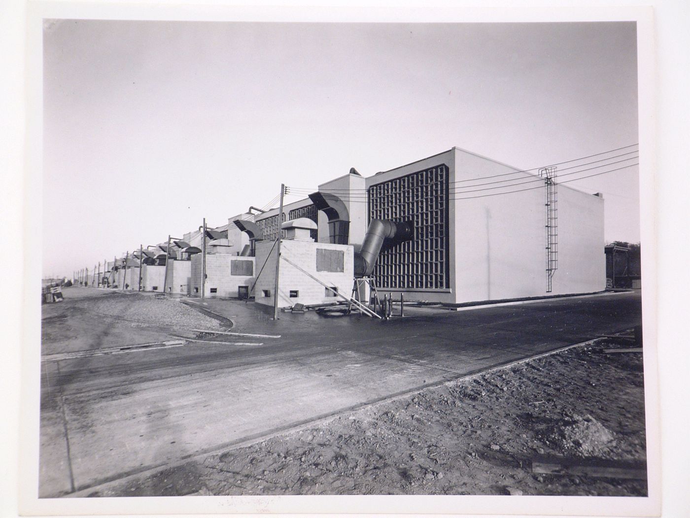 View of the principal and lateral façades of the Test Cells, Wright Aeronautical Corporation Airplane Engine Assembly Plant, Wood-Ridge, New Jersey