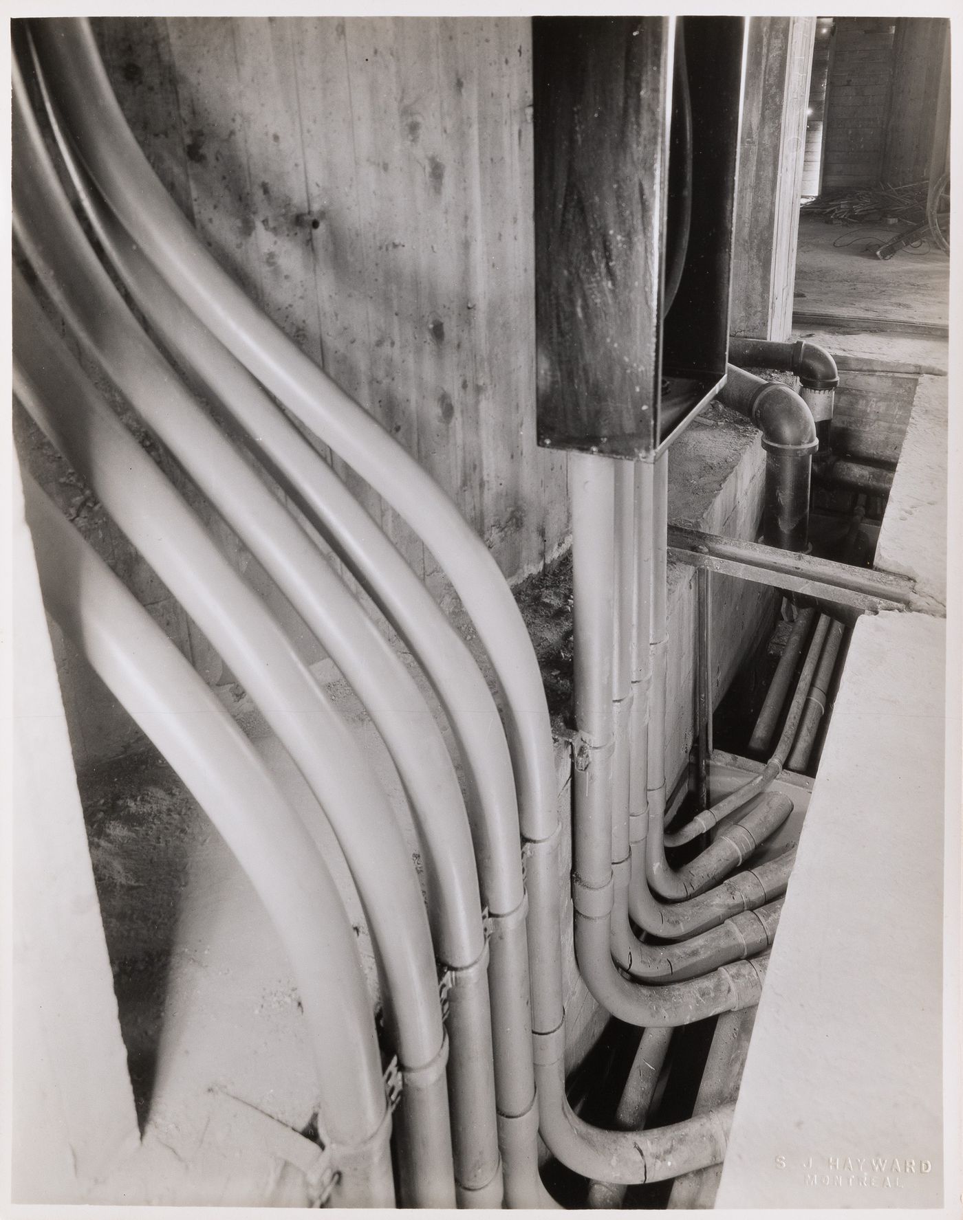 Interior view of electric conduits, possibly in the main pavilion of Université de Montréal, Montréal [?], Québec