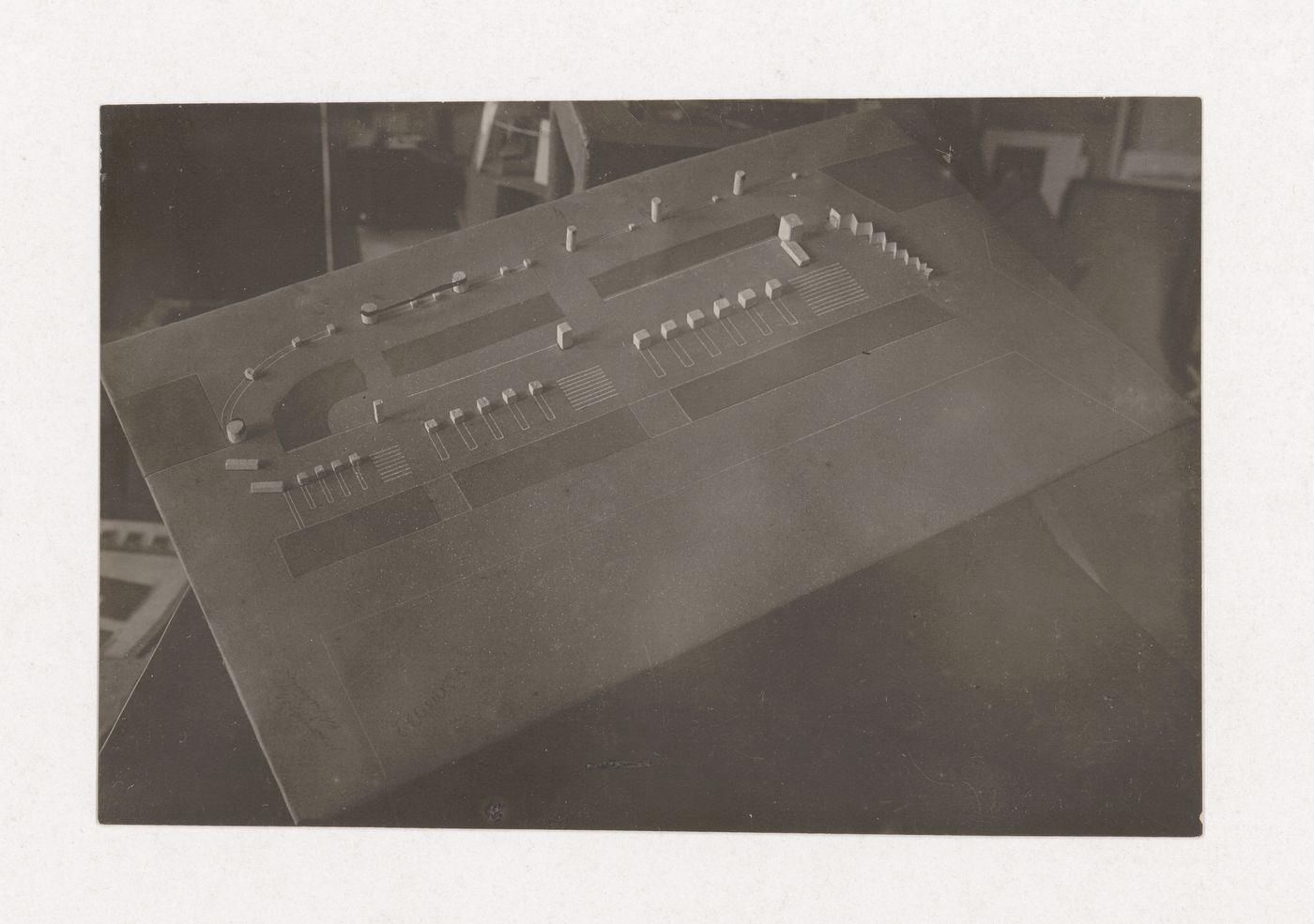 Photograph of a student model by Bedenkov on the topic "Exercise on Creating the Expressive Spatial Design Composition out of the Architectural Volumes" for the "Space" course at the Vkhutein (Moscow Higher Technical Institute), Moscow