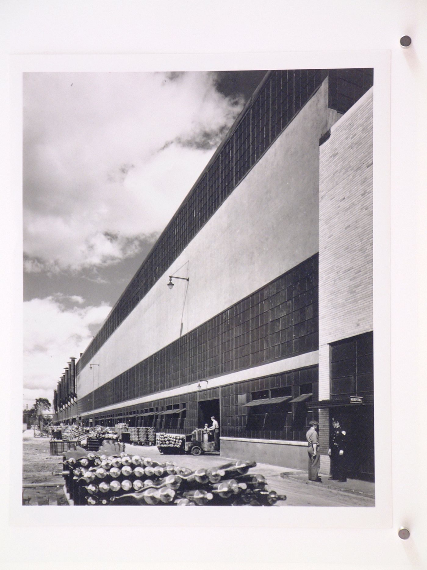 View of the west façade of the Aluminum Forge Building, General Motors Corporation Chevrolet division Automobile Assembly Plant, Saginaw, Michigan