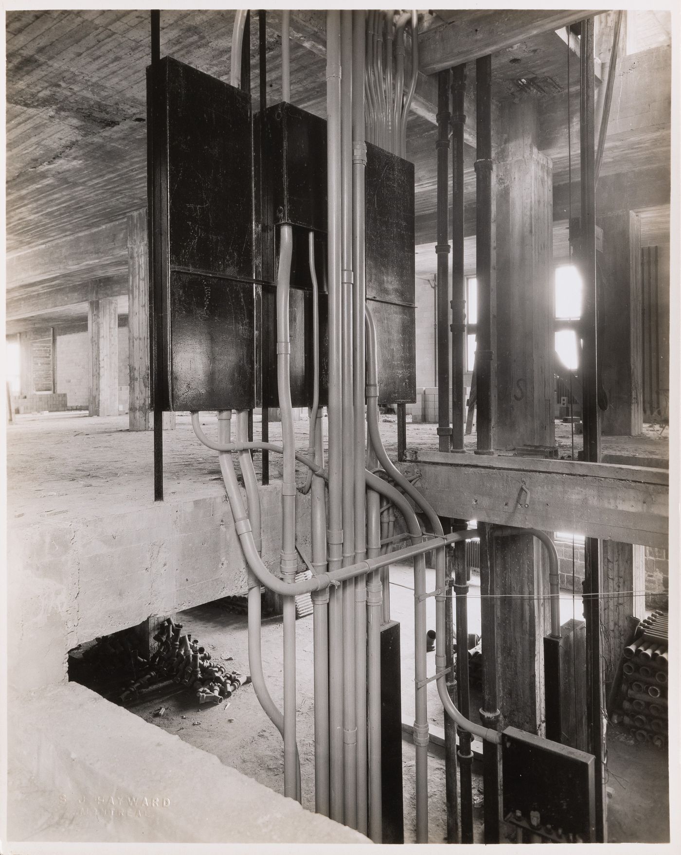 Interior view of electric conduits, possibly in the main pavilion of Université de Montréal, Montréal [?], Québec