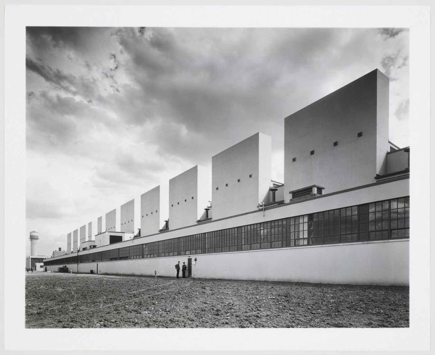 View of the principal façade of the Test Cells (also known as Building No. 5), Dodge Chicago Plant, Chrysler Corporation Dodge division Automobile Assembly Plant, Chicago, Illinois